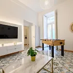 121 Charming Nápoles