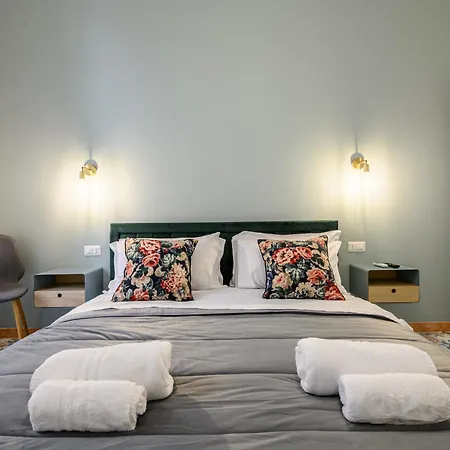 Apartment 121 Charming Neapel