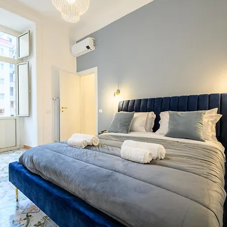 Apartment 121 Charming