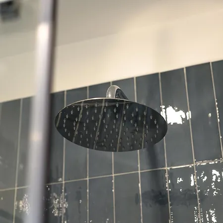 Apartment 121 Charming